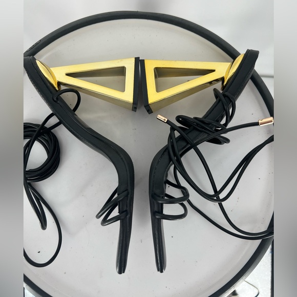 FASHION NOVA STAY‎ WINNING WRAP UP HEELS  IN BLACK GOLD NOVELTY HEELS - Picture 8 of 11